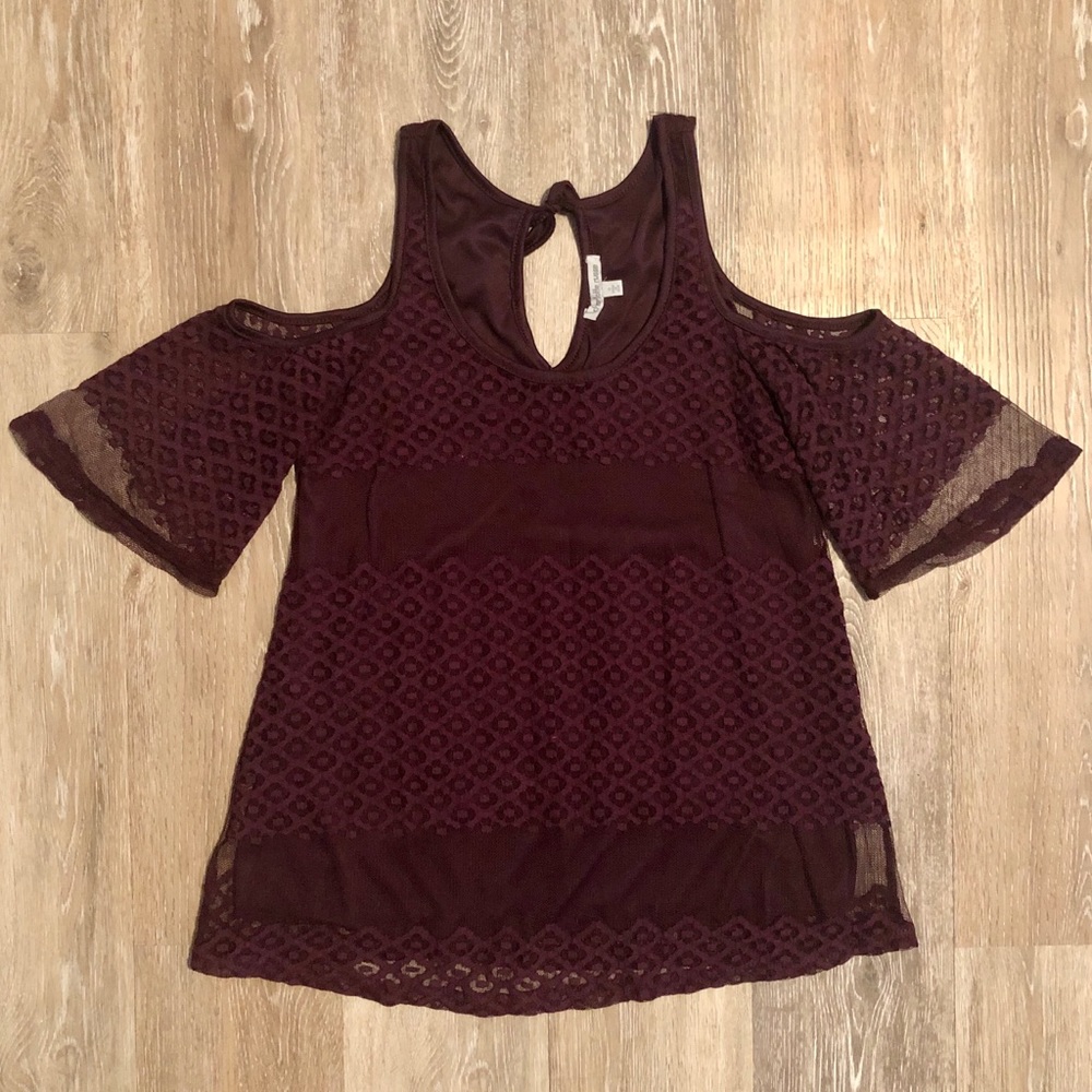 Lace Open Shoulder Top